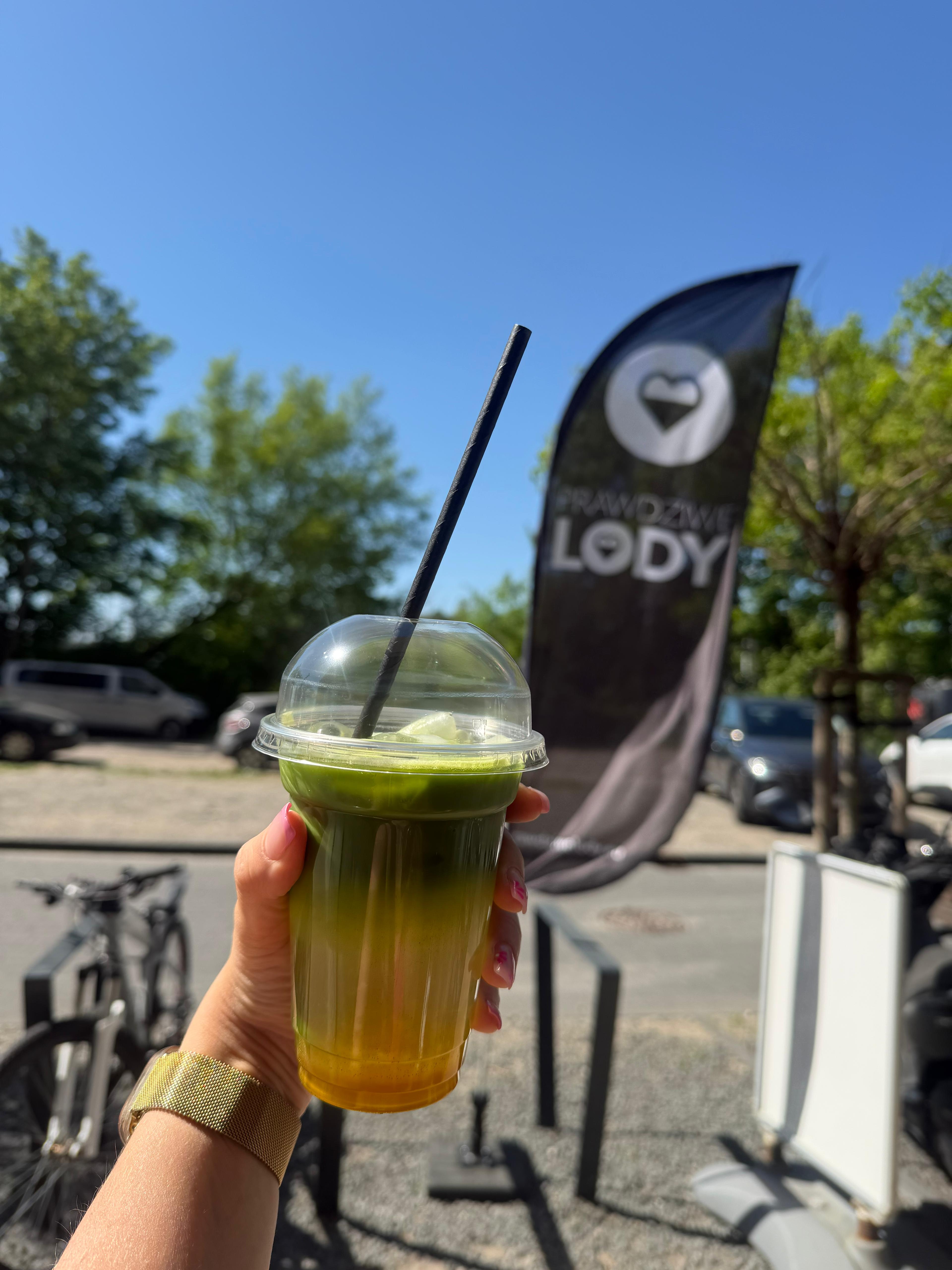 Coconut Mango Matcha — Barista i Bambino Gdańsk